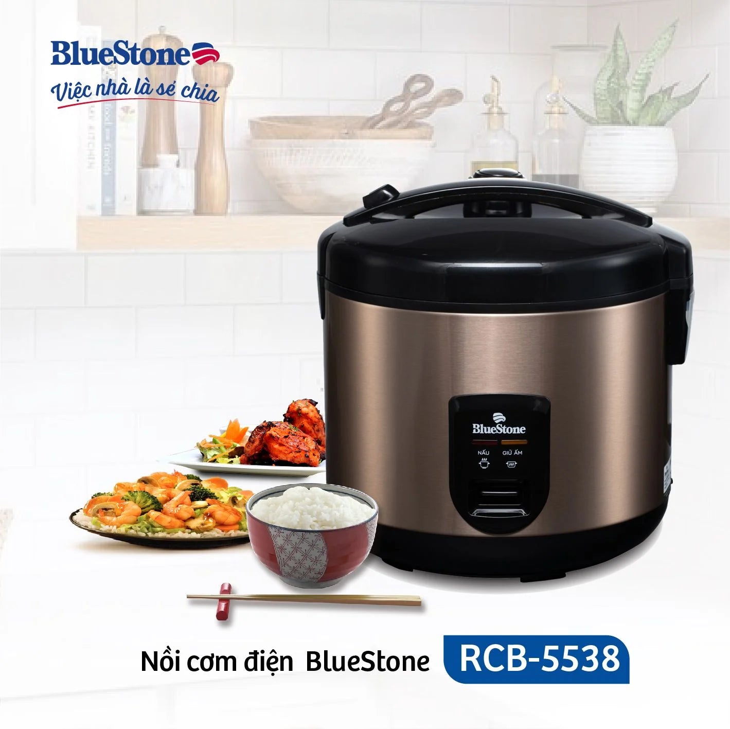 Nồi Cơm Nắp Gài BlueStone RCB-5538 2.8 Lít 900W